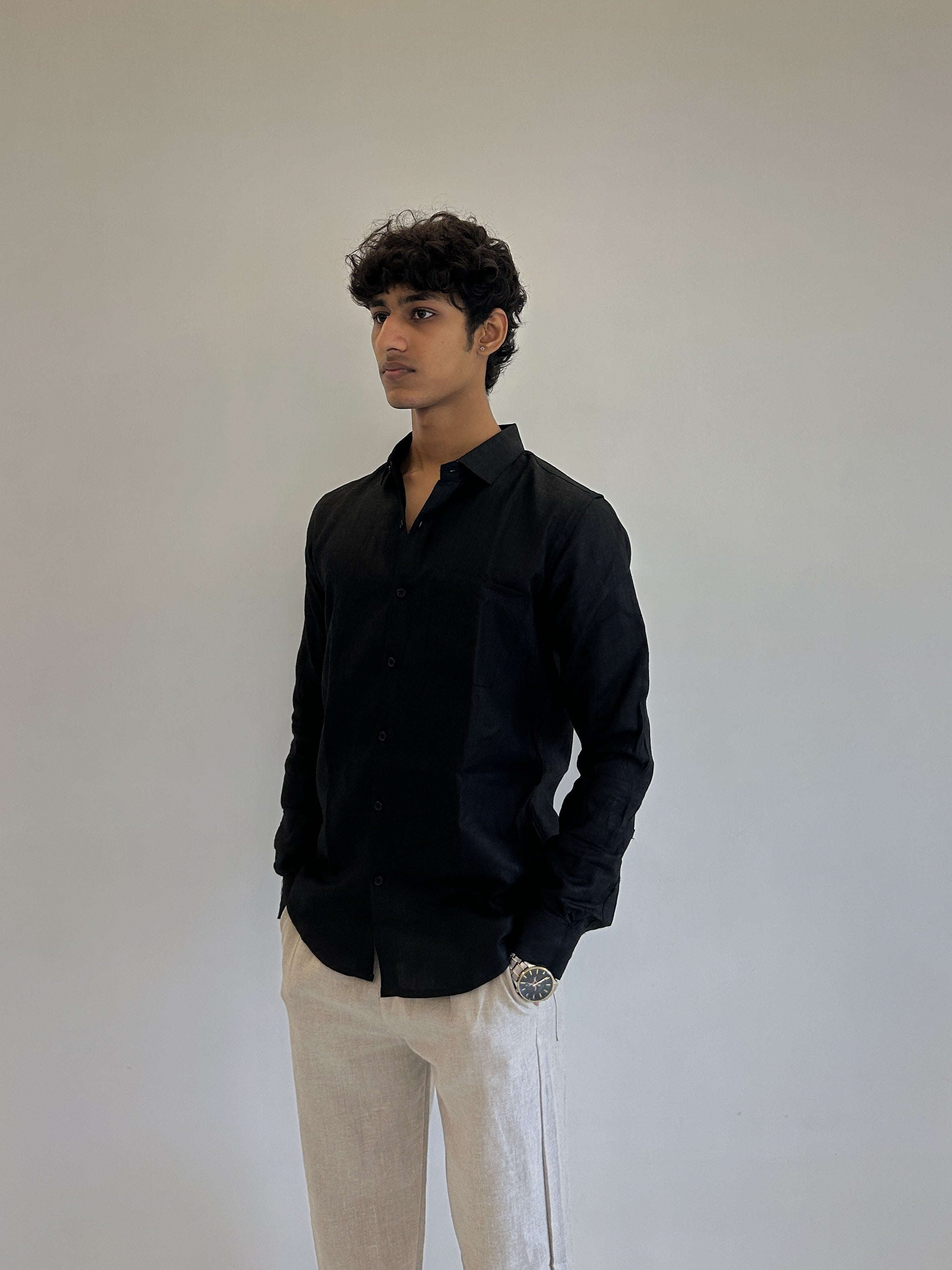 Men's Pure Linen Shirt – Classic Black with Pocket 