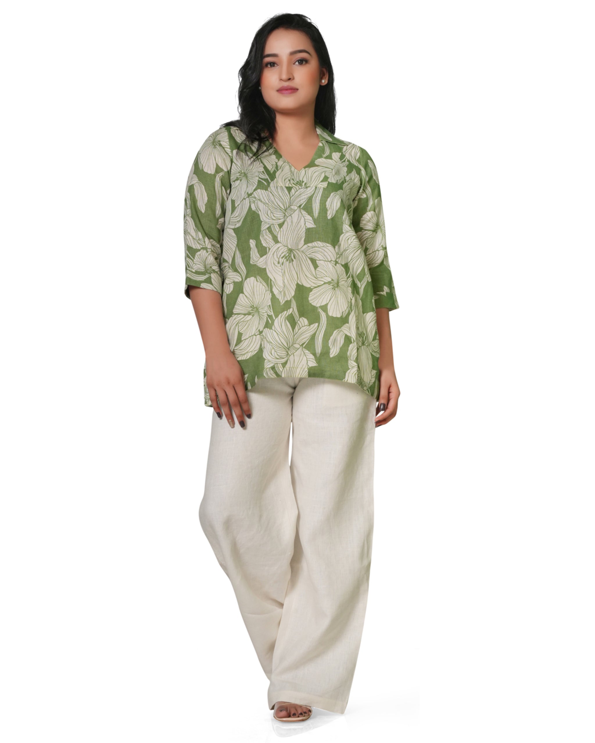 Women's Green Floral Printed Linen Top – V-Neck 3/4 Sleeve 