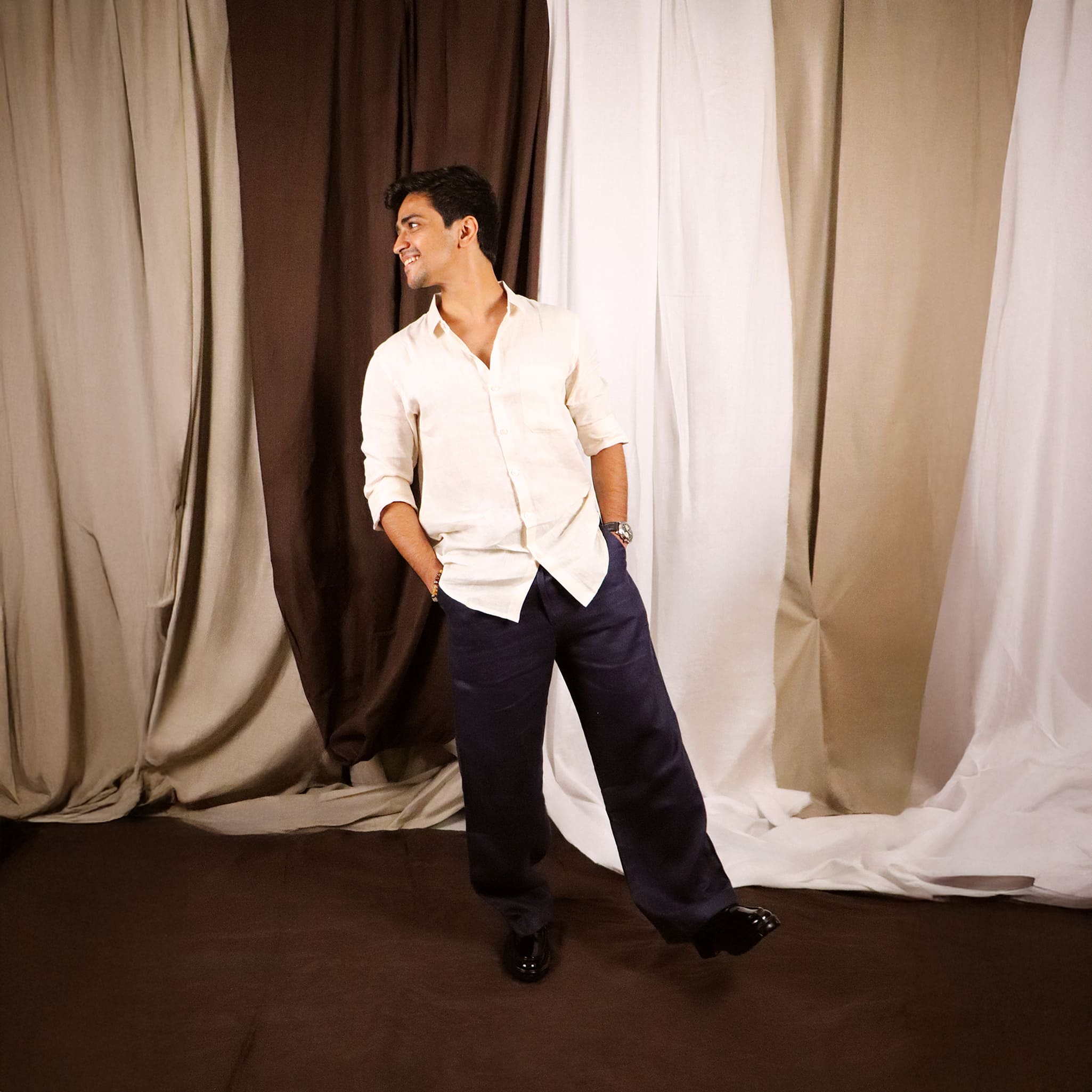 Tailored Linen Pants