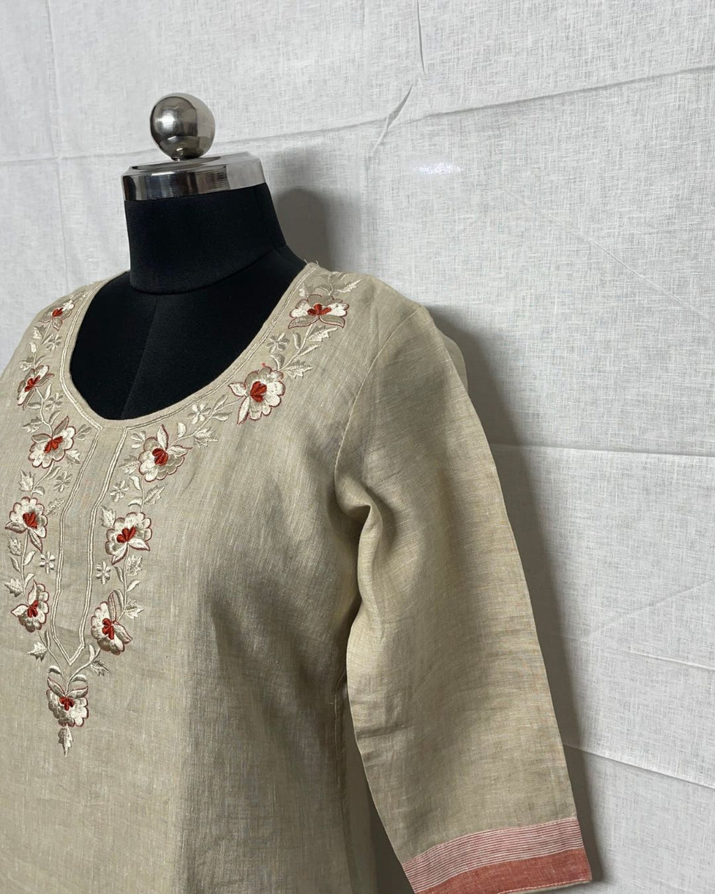 Sahara Bloom Linen Kurti